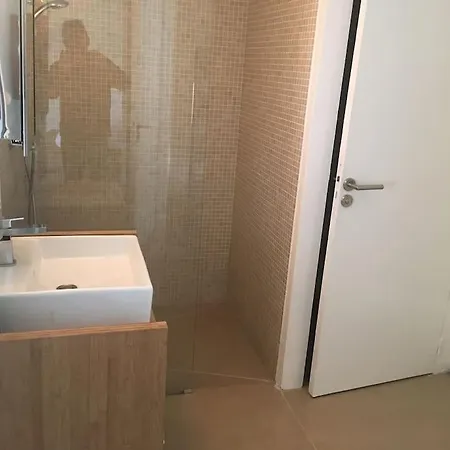 Villa With Pool Near Center 3 Bedrooms And Great Garden