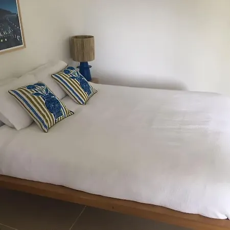 With Pool Near Center 3 Bedrooms And Great Garden Villa